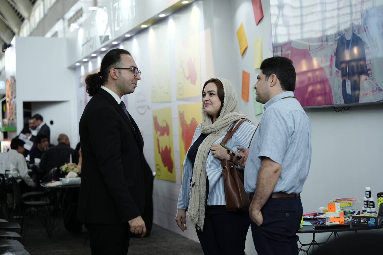 نمایشگاه ایران پنکس ۴۰۴