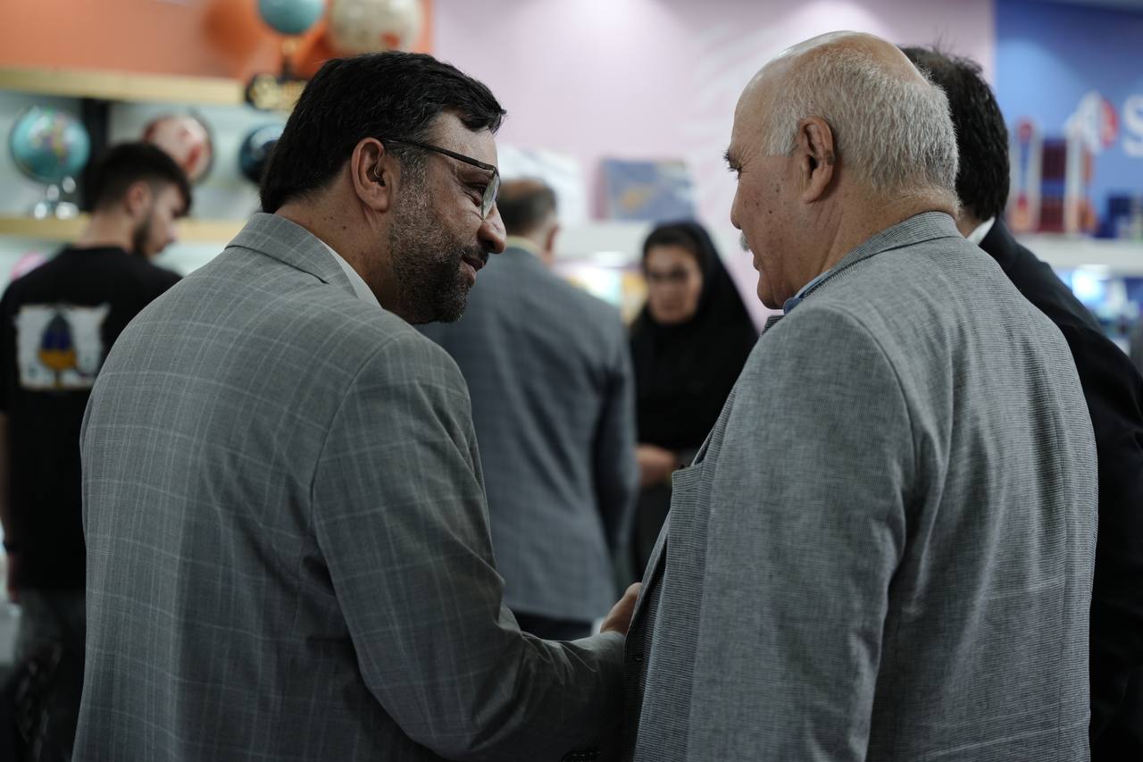 نمایشگاه ایران پنکس ۴۰۴